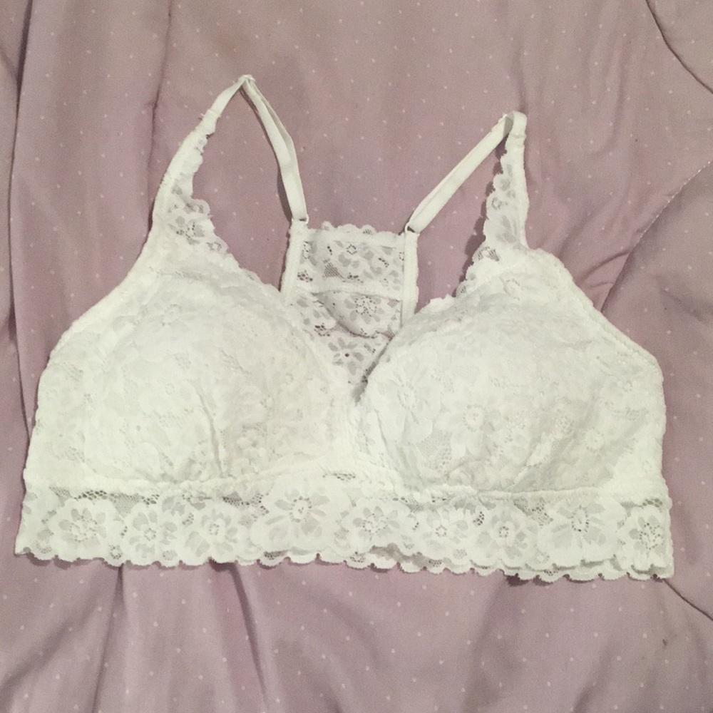 White Aerie lace bralette